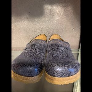 Stegmann women’s shoes.